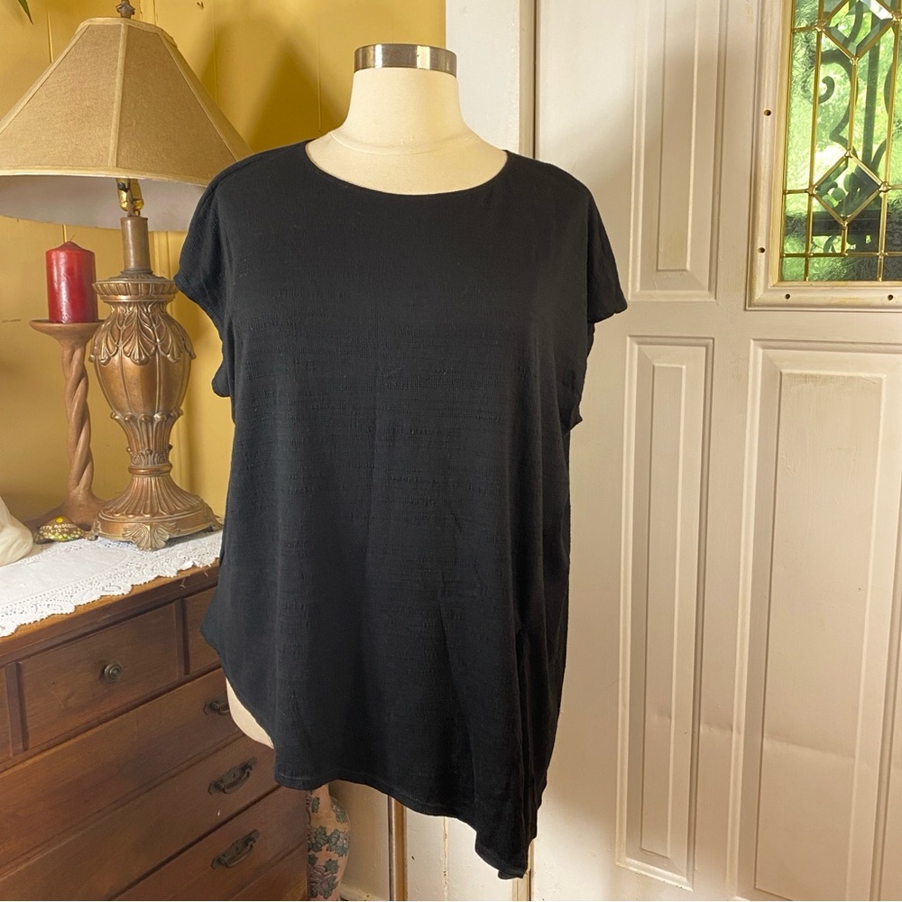 MAX STUDIO Textured Asymmetrical Split Hem Lagenlook Tee Top Black Size 3X